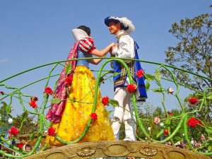 Snow White Disneybound