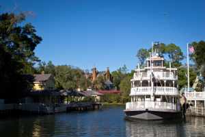 liberty square riverboat