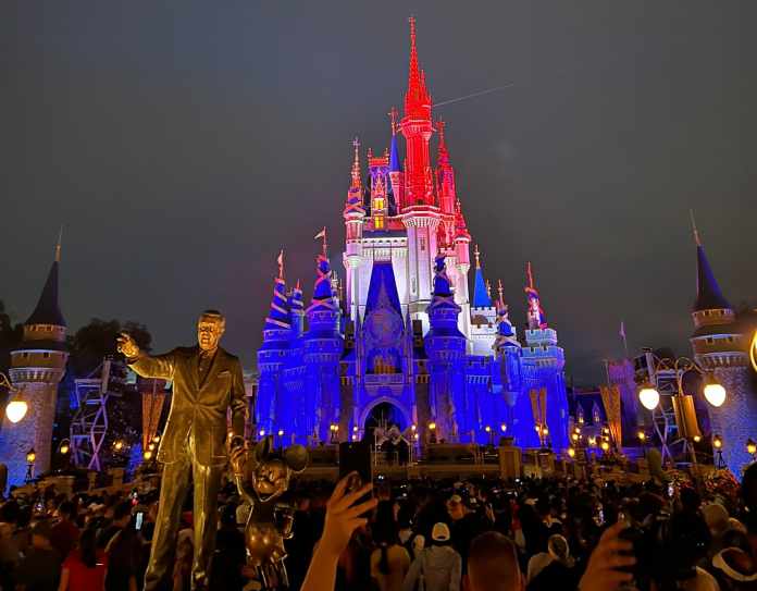 Disney World 4th of July 2022